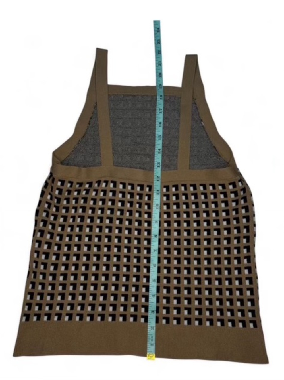 NWOT - BANANA REPUBLIC Knit Tank Top
Small Brown - Discontinued/Sold Out - Picture 7 of 8
